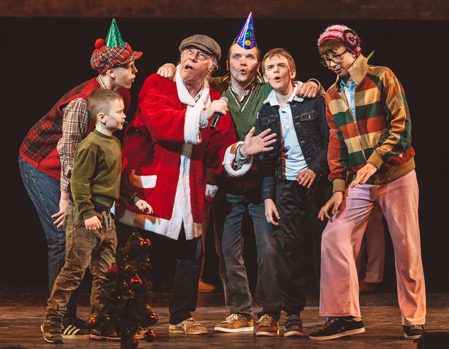 Julsketchen lockar alltid fram det stora leendet hos publiken. Foto Marek Metslaid