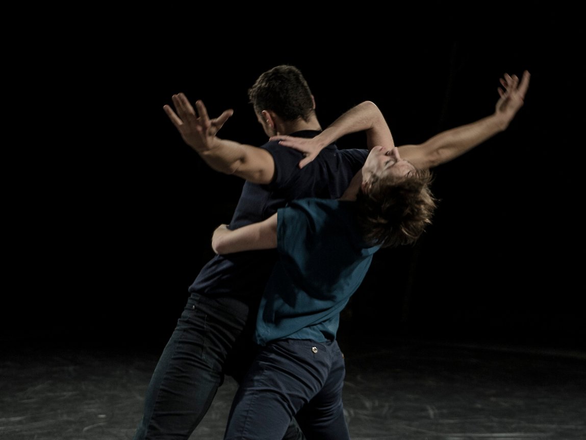 Jeroen Van Acker och Mathilde Van De Wiele i Babel. Foto Mats Lindgren Foto Focus Dance